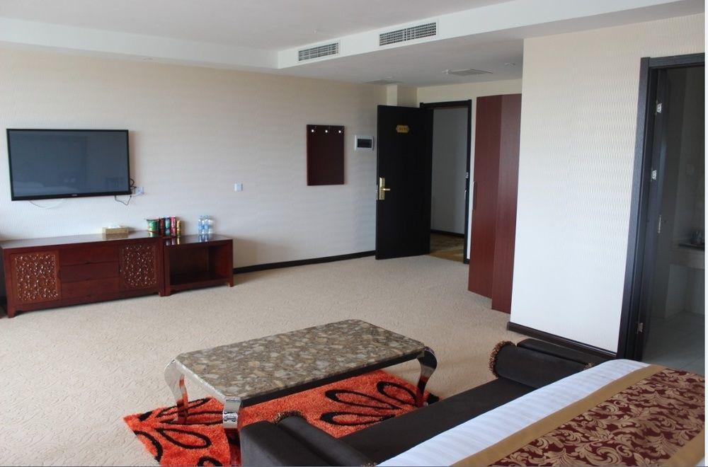 Splendid Oriental Business Hotel Tianjin Exterior photo