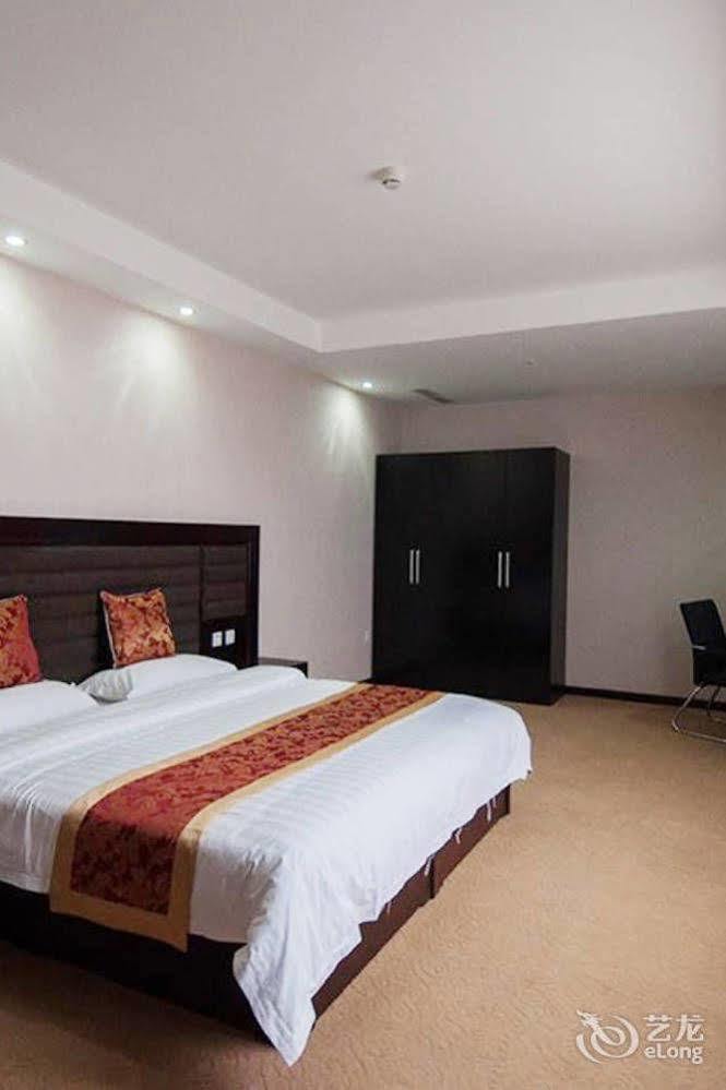 Splendid Oriental Business Hotel Tianjin Exterior photo